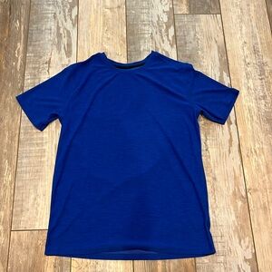 Old Navy Active breathable royal blue tee